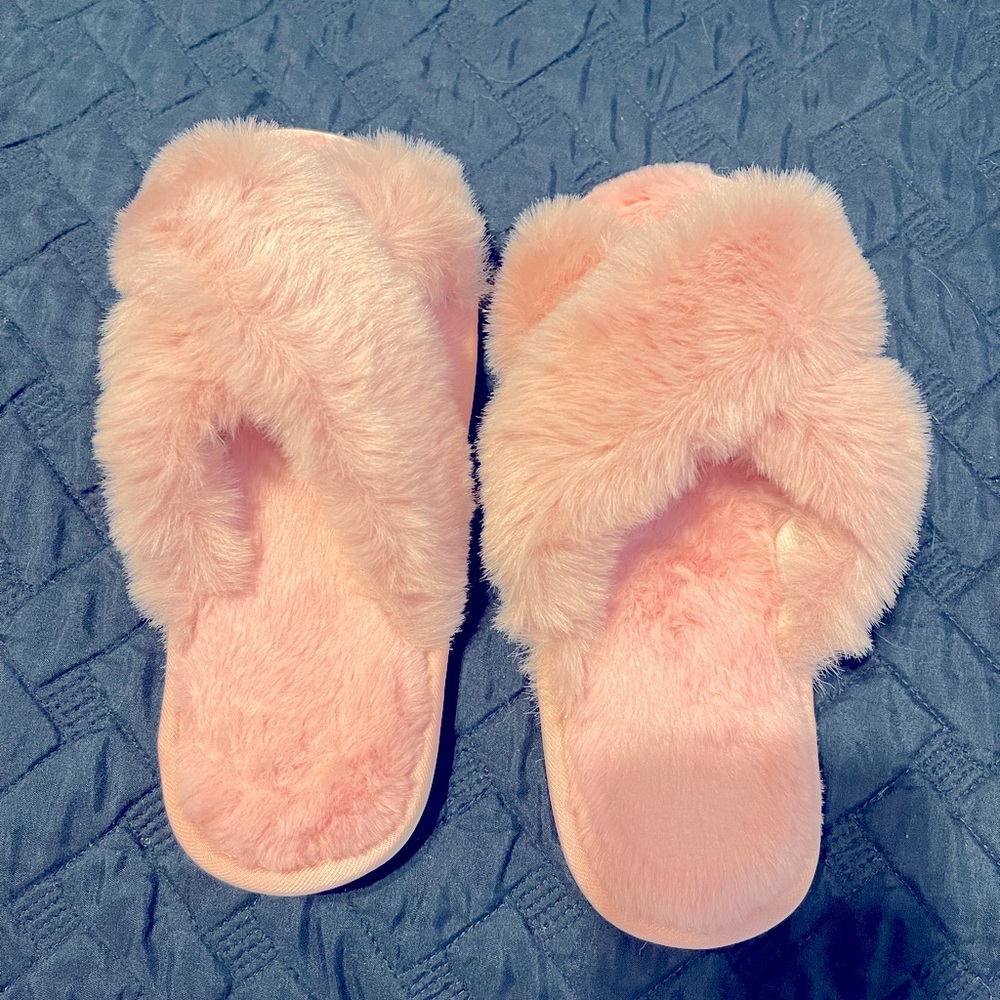 Pink fluffy house shoes, memory foam